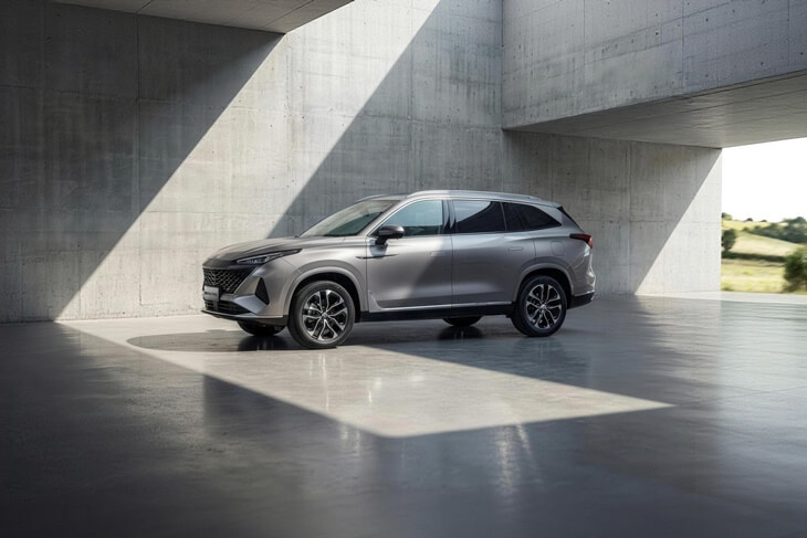 MGS9 PHEV: su primer SUV de siete plazas
