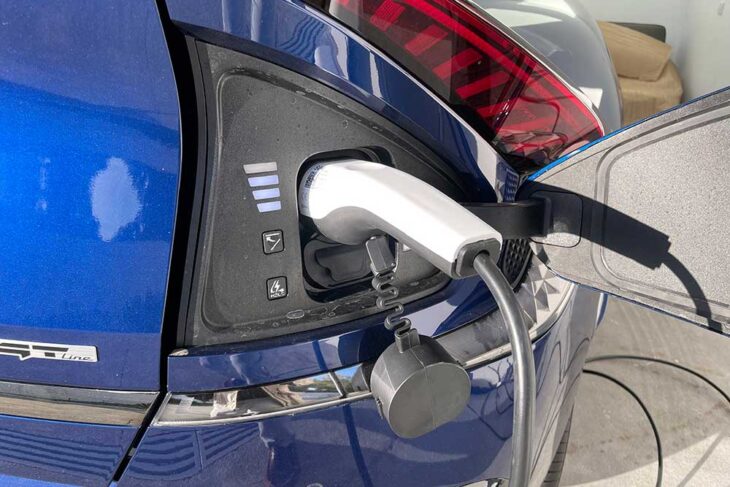 Auto+: detallamos las nuevas ayudas para comprar coches eléctricos