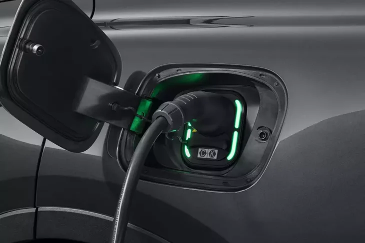 Las baterías de los coches electrificados a examen
