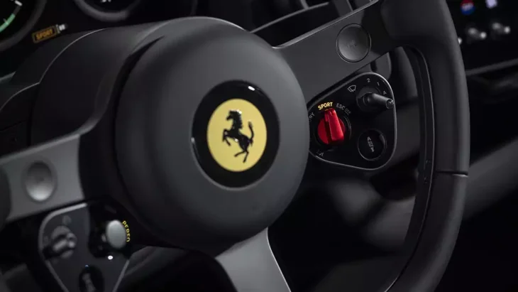 Ferrari Luce, el primer Cavallino eléctrico