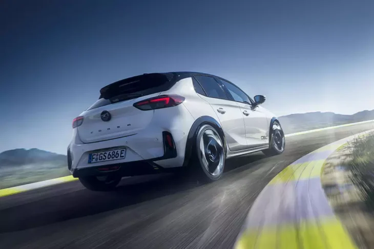 Opel Corsa GSE: el regreso del pequeño deportivo