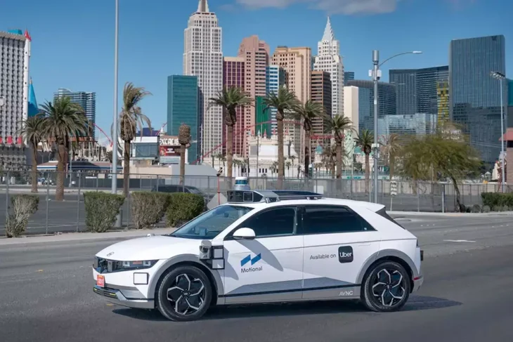 Robotaxis Uber en Madrid