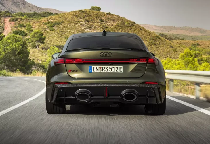 Audi RS 5 2026: el primer RS híbrido enchufable