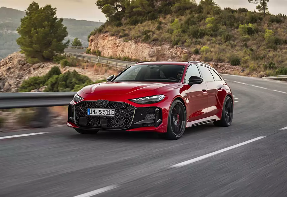 Audi RS 5 2026: el primer RS híbrido enchufable