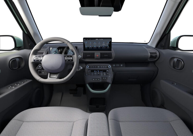 Hyundai INSTER Lounge