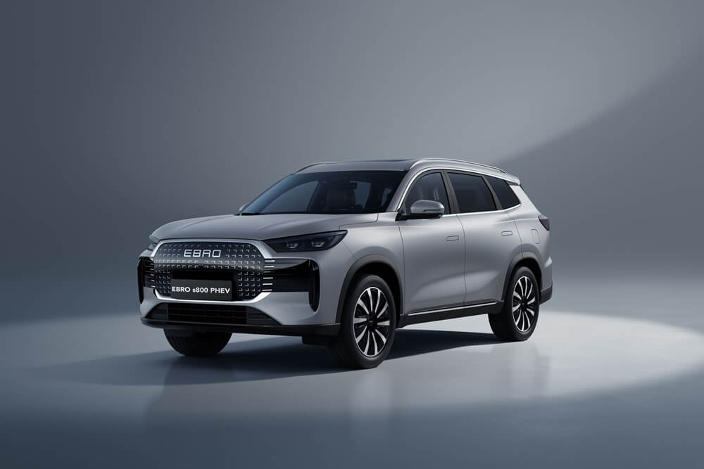 Ebro s800 PHEV 2027: con mejor diseño y equipamiento