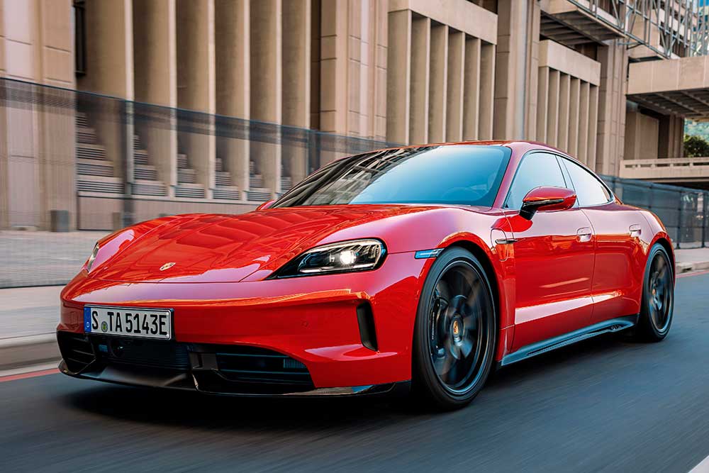 Porsche Taycan MY27: más emoción al volante