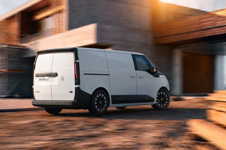 Renault Trafic Furgón E-Tech eléctrico: redefine el trabajo profesional